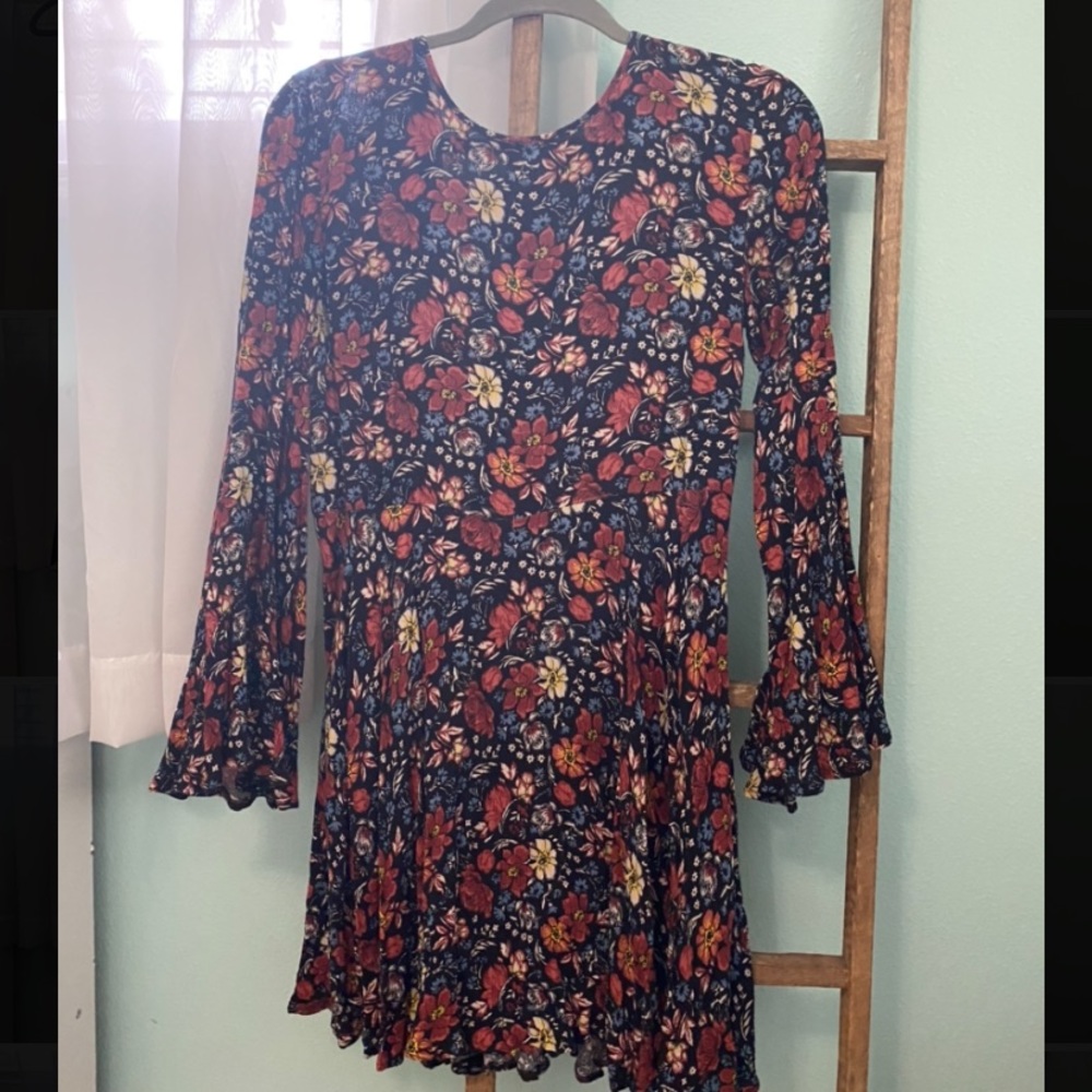 American Eagle floral dress
